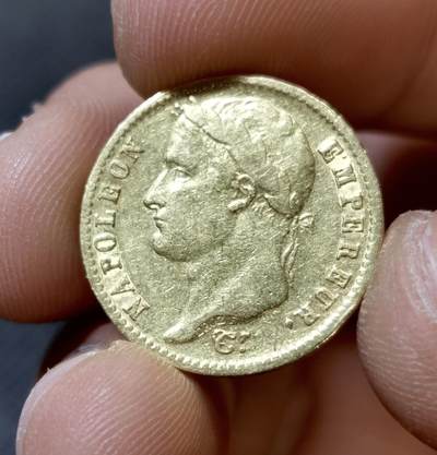 “甄选寰宇 · 臻藏岁华”新年精品场（直播拍卖）-甄臻铺-世界币章拍卖（第47期）送拍享返佣金等优惠多多 - 1810年法国拿破仑桂冠像20法郎金币 细节优良 大热门品种 非常值得入藏的经典款，重6.2g，细节见图