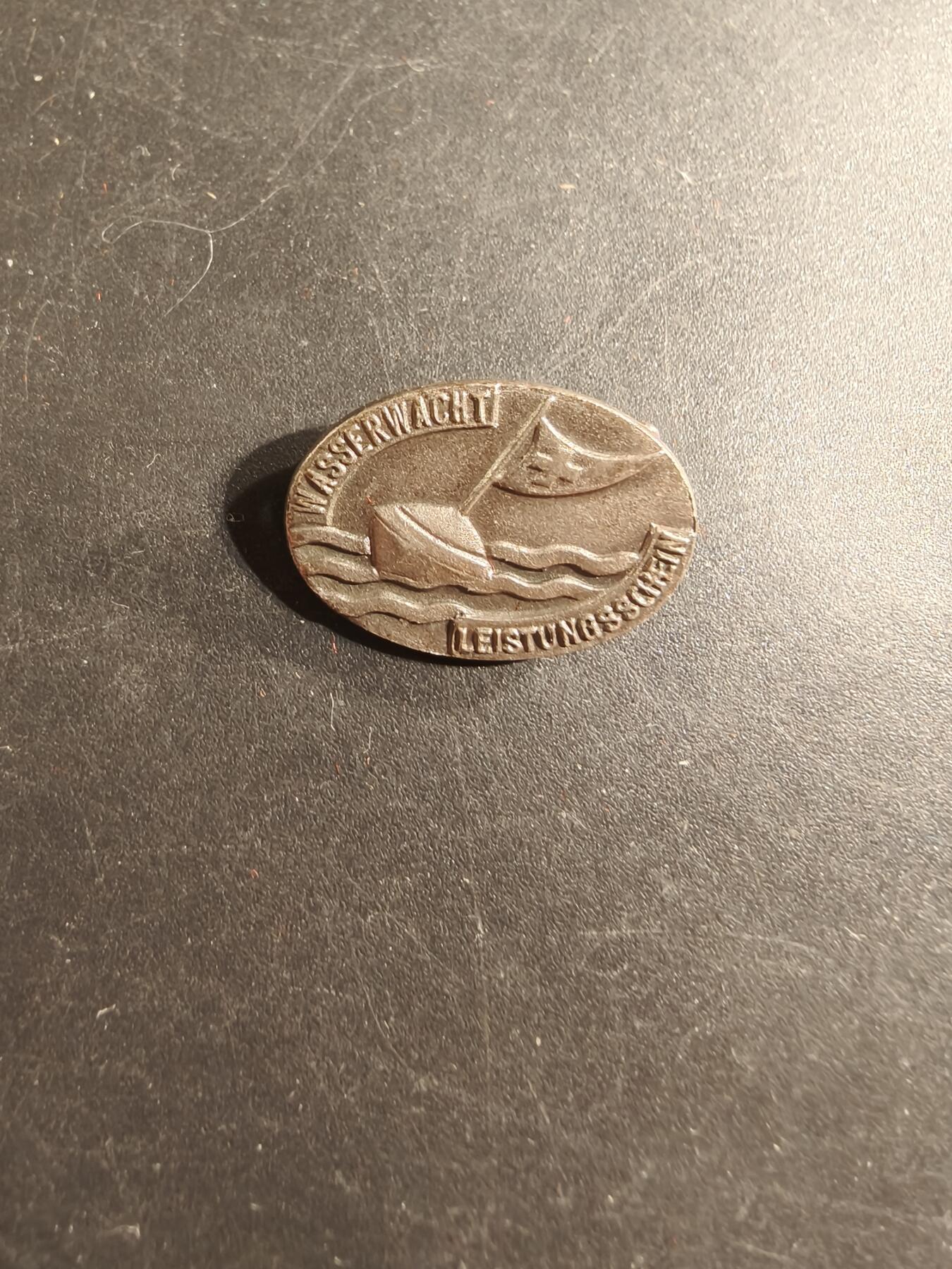 老王徽章第175期