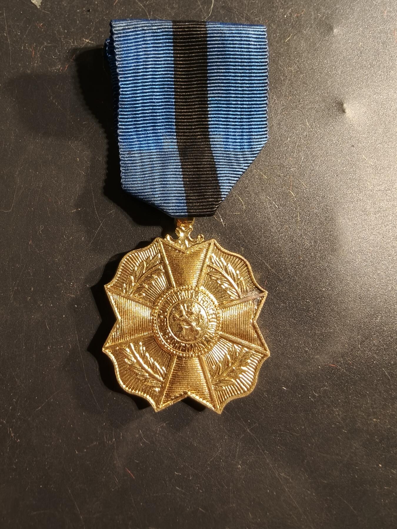 老王徽章第175期