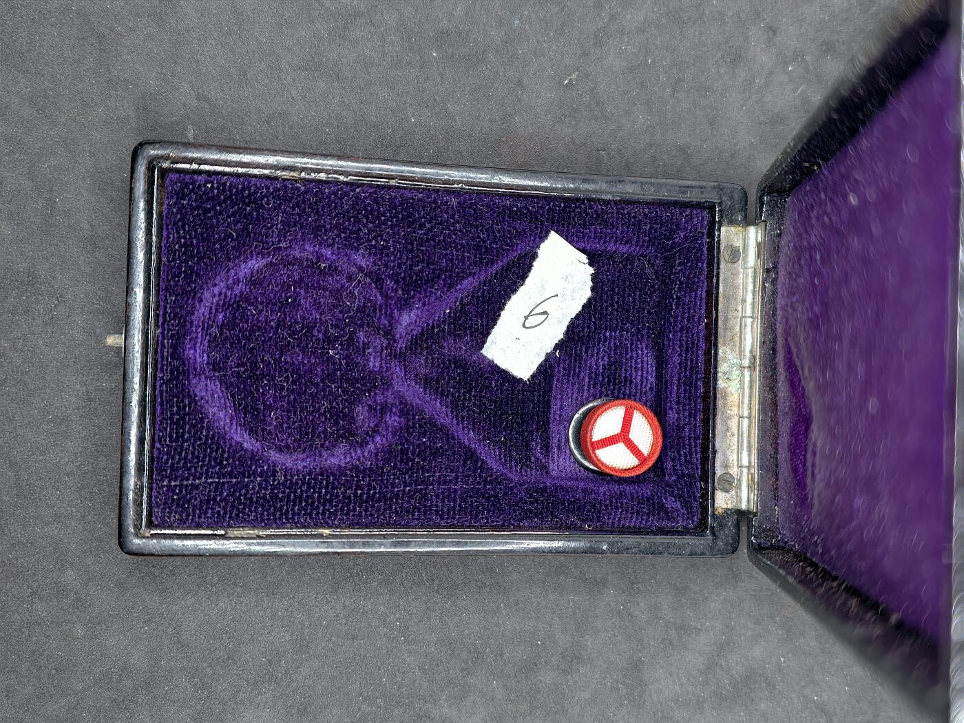 凯旋世界勋赏（第21期冬季大拍）（欢迎送拍）（对拍品有疑问请询问客服，不接受到手刀，出价默认拍品品相。请认真阅读拍卖规则！出价默认已认可！）（收到货请录制开箱视频，无视频概不处理问题。）