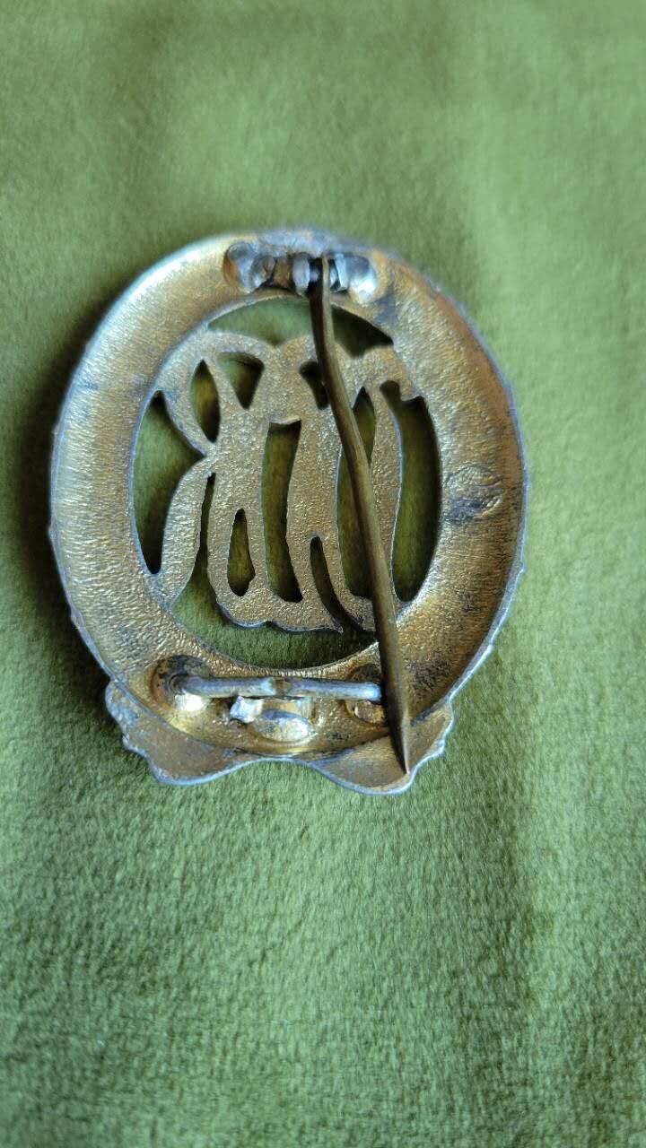 嘉宝良覃世界勋赏第22期拍卖 东德银级体能奖章