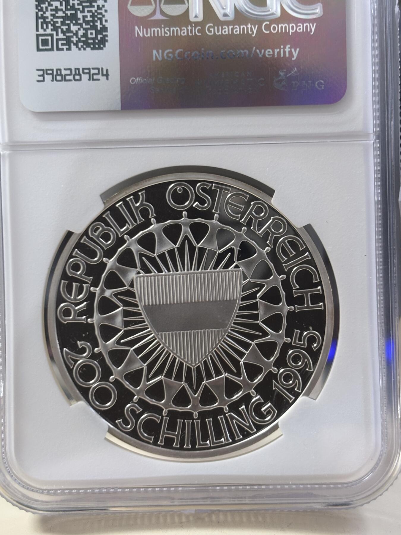 第187期拍卖 奥地利1995年奥运百年滑雪1盎司纪念银币NGC-PF69,925银，