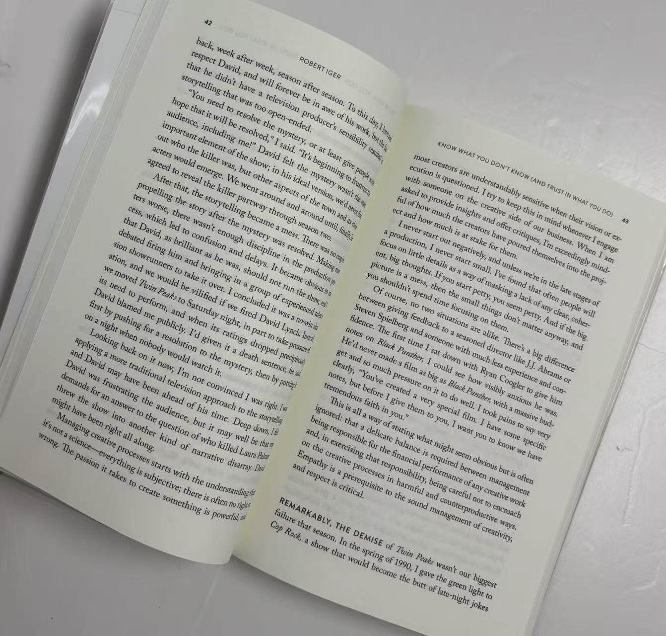 零元拍：迪士尼CEO 罗伯特·艾格 亲笔签名《一生的旅程作为迪士尼公司CEO15年的经验教训》