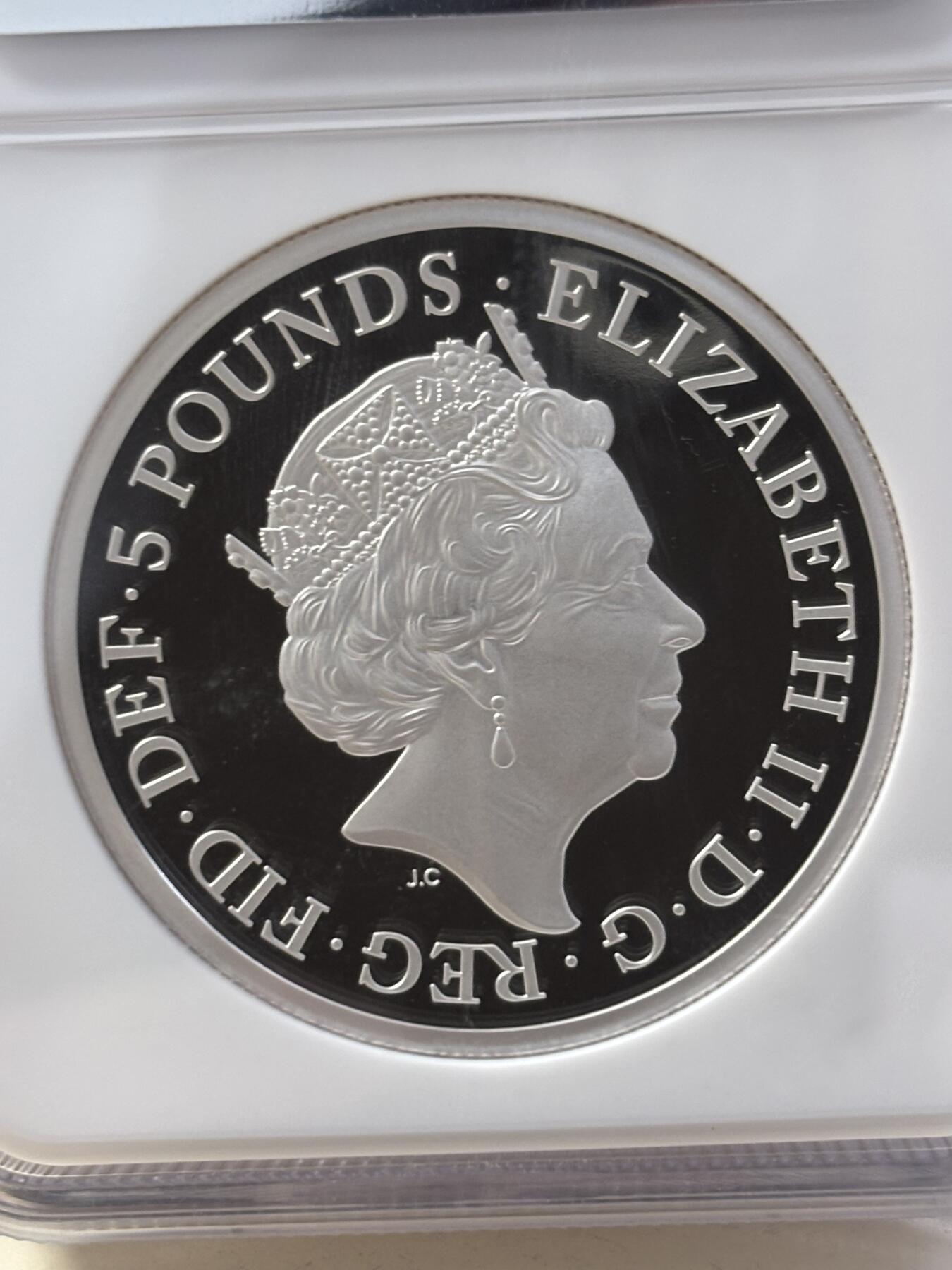 第187期拍卖  英国2022年不列颠女神时代女性2盎司精制加厚银币NGC-PF69,999银，发行550枚