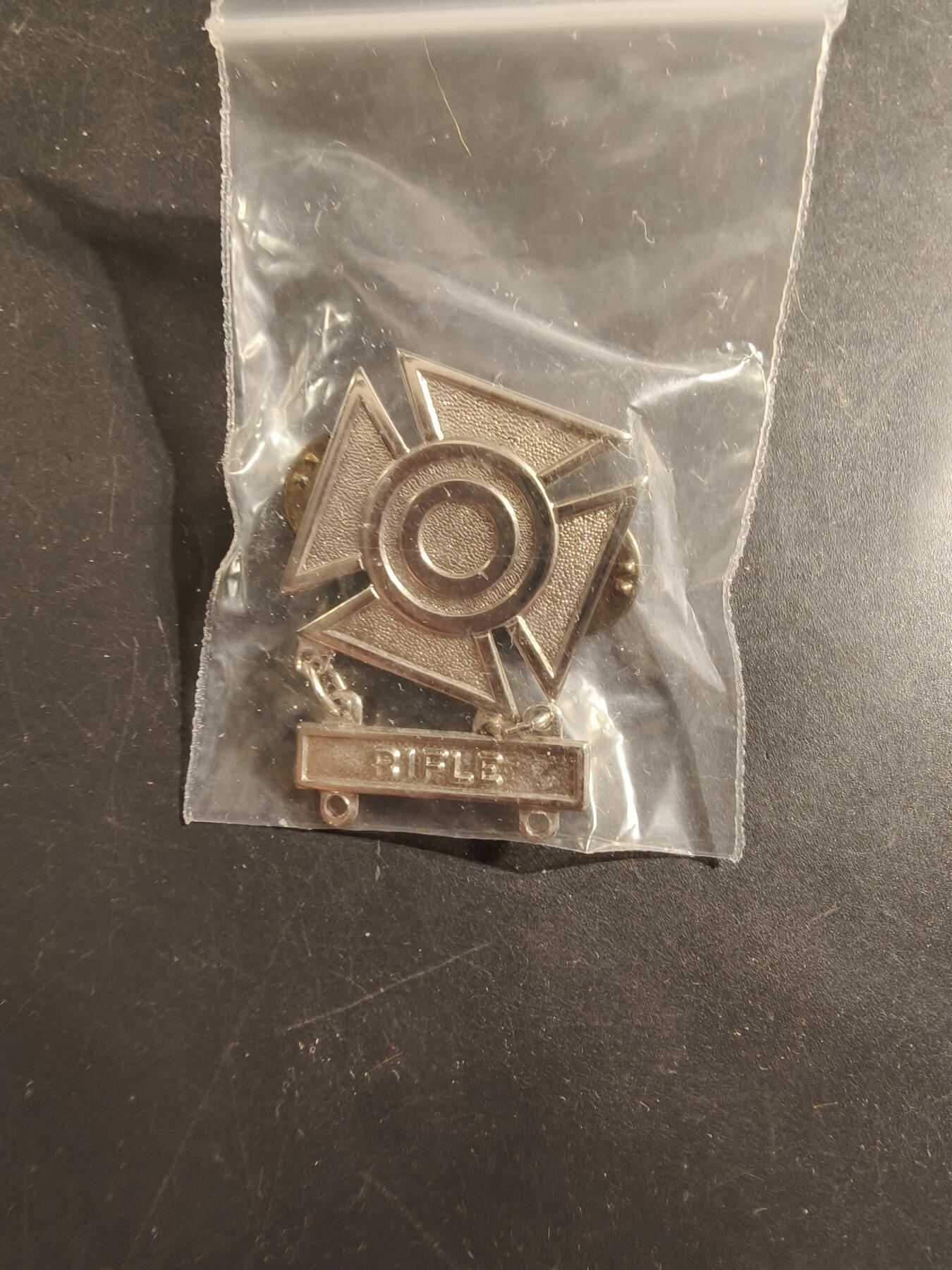 老王徽章第175期 美国陆军射手技能章    步枪勋条