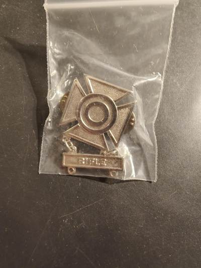 老王徽章第175期 - 美国陆军射手技能章    步枪勋条