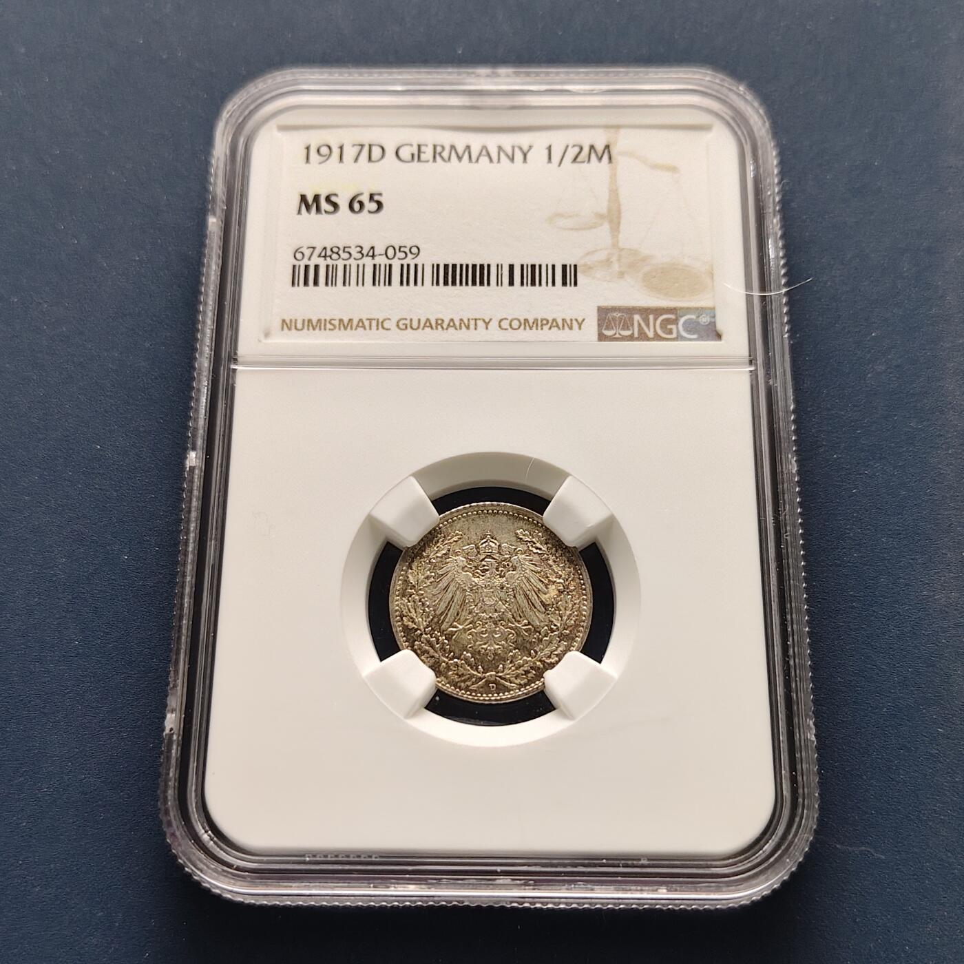 【全场包邮】纯粹捡漏拍493场 【收藏级】德国第二帝国1917年D厂1/2马克银币-NGC MS65