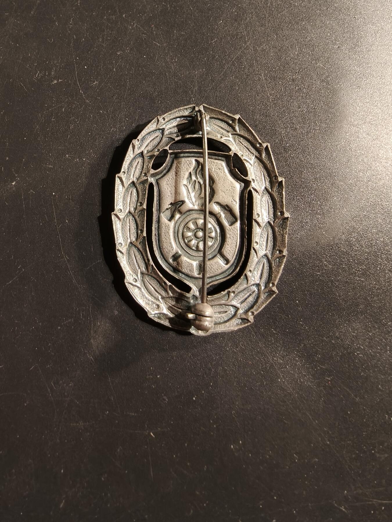 老王徽章第175期