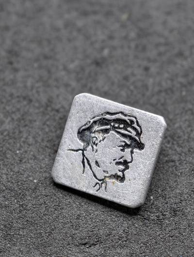 凯旋世界勋赏（第21期冬季大拍）（欢迎送拍）（对拍品有疑问请询问客服，不接受到手刀，出价默认拍品品相。请认真阅读拍卖规则！出价默认已认可！）（收到货请录制开箱视频，无视频概不处理问题。） - 苏联列宁徽章