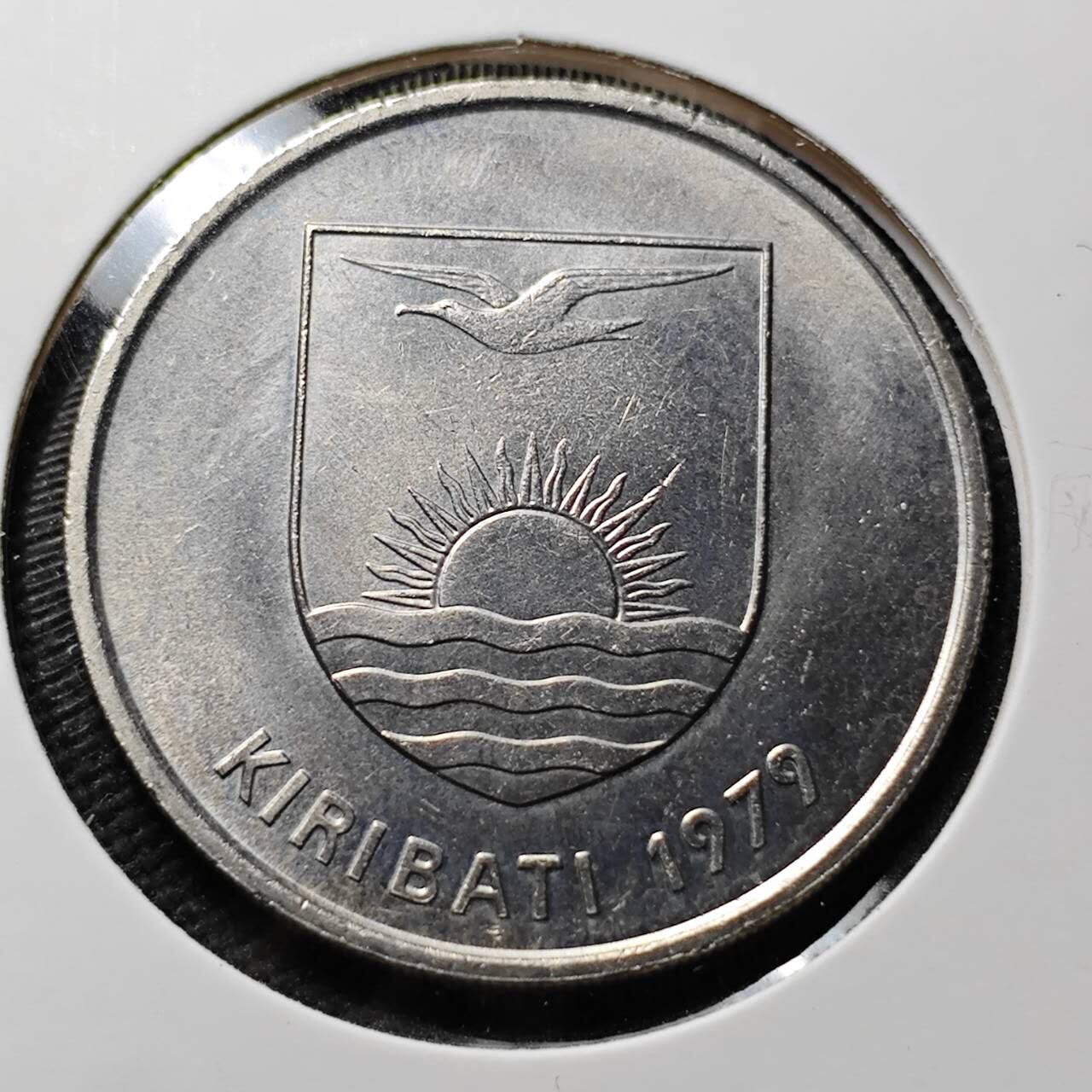 KK钱币收藏小铺  第399期  百期特拍（四拍之三）2月预留时间 周末发货  1979基里巴斯50分 好品