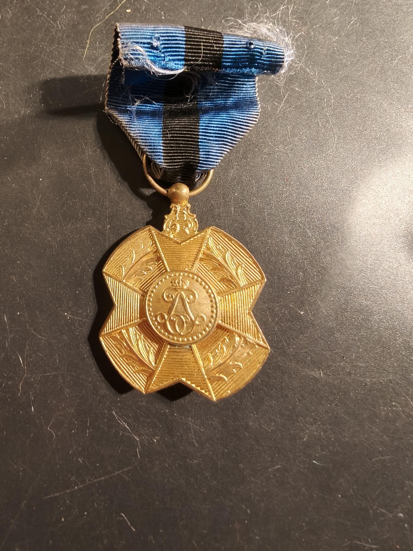 老王徽章第175期