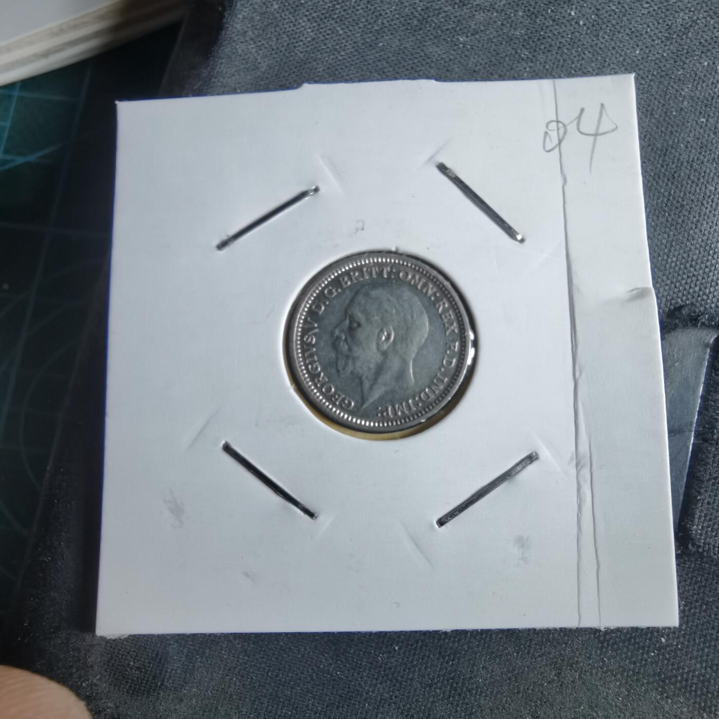 沼泽如烟--第955场 英国1936年3便士银币