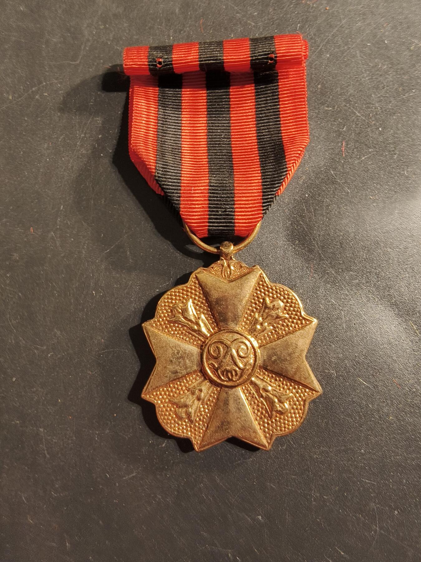 老王徽章第175期 比利时金级民事功绩奖章