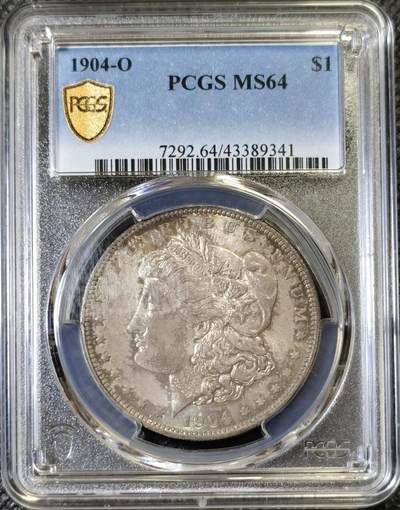 “甄选寰宇 · 臻藏岁华”新年精品场（直播拍卖）-甄臻铺-世界币章拍卖（第47期）送拍享返佣金等优惠多多 - PCGS-MS64 美国 1904年O版 摩根$1大银币 双面渐变环彩包浆 过度自然 少见年份 高分好品