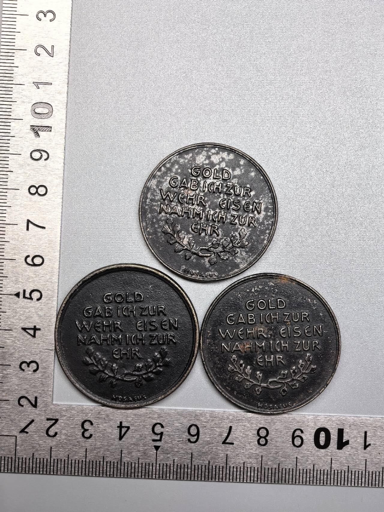 小驴勋章奖章收藏1月10日周六晚六点拍卖（珍爱和平，收藏战争，铭记历史，勿忘国耻，忠党爱国。有偿代拍，送拍规则在简介最后，参拍须阅读规则后再参拍，关系到运费包装发货时效真假辨别等关键信息，拍卖时不再发原图，看大图店主微信码在拍卖店铺介绍里）