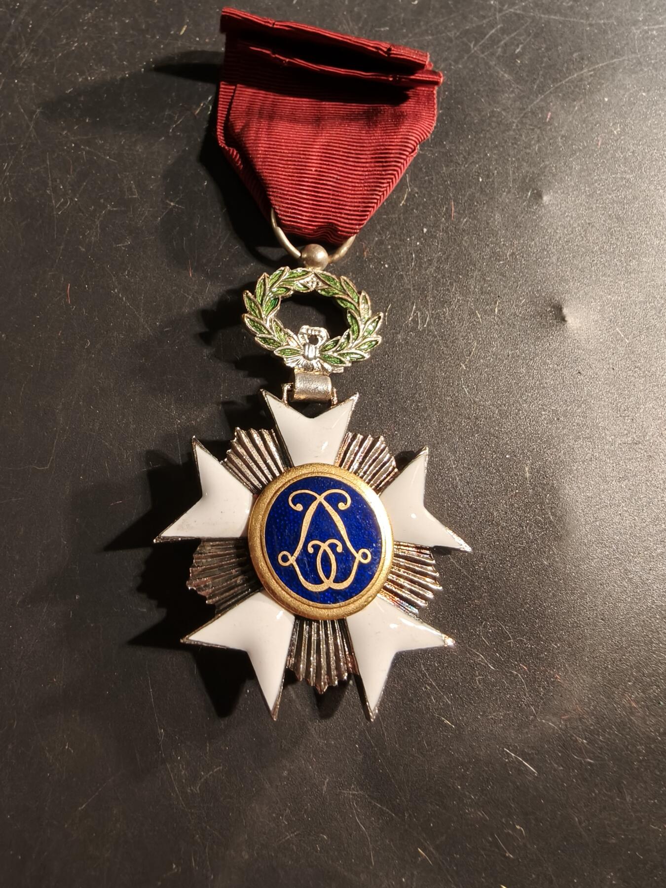 老王徽章第175期 比利时骑士级王冠勋章