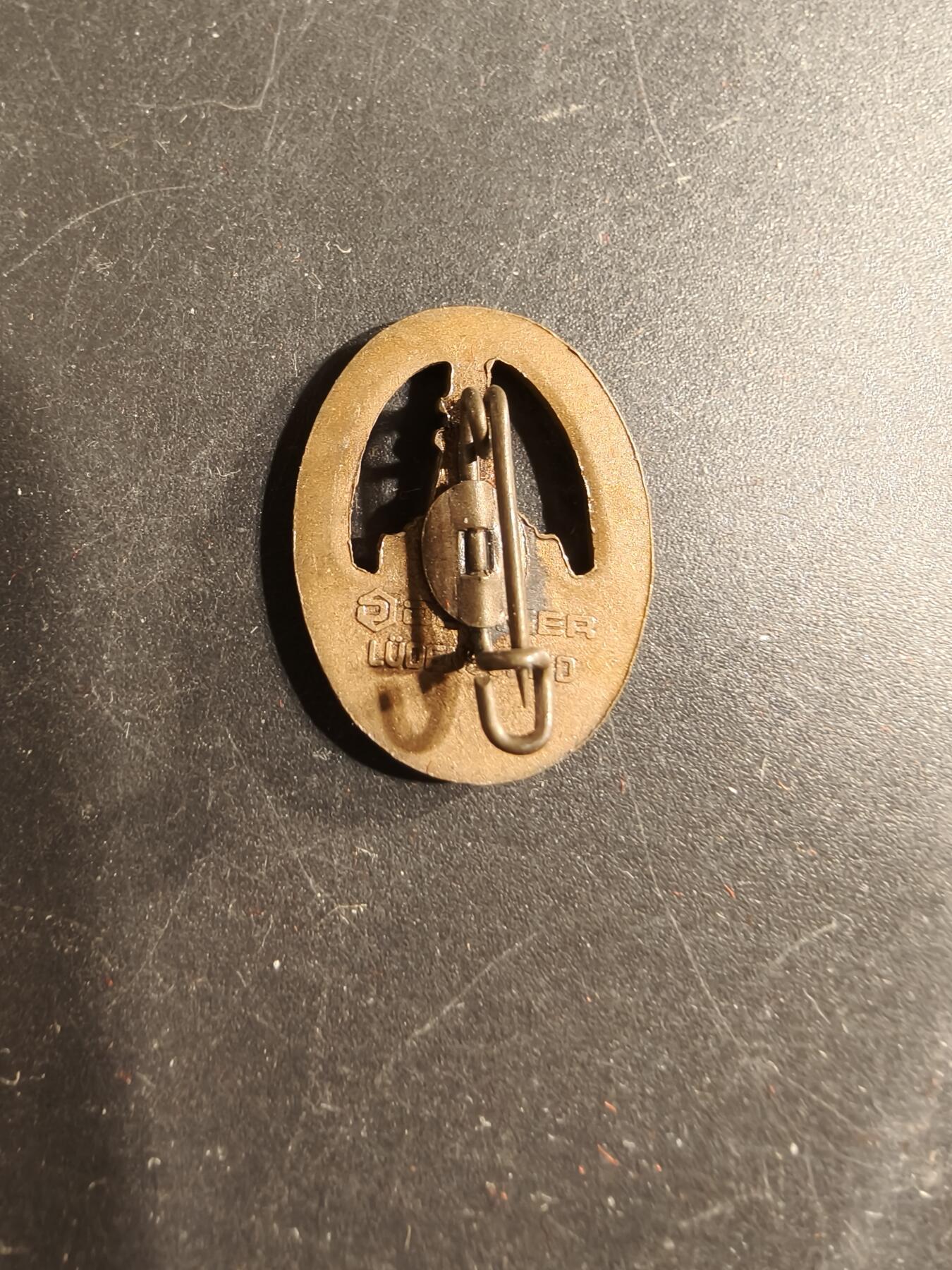 老王徽章第175期 德国铜级基夫霍伊泽老兵协会射击技能证章