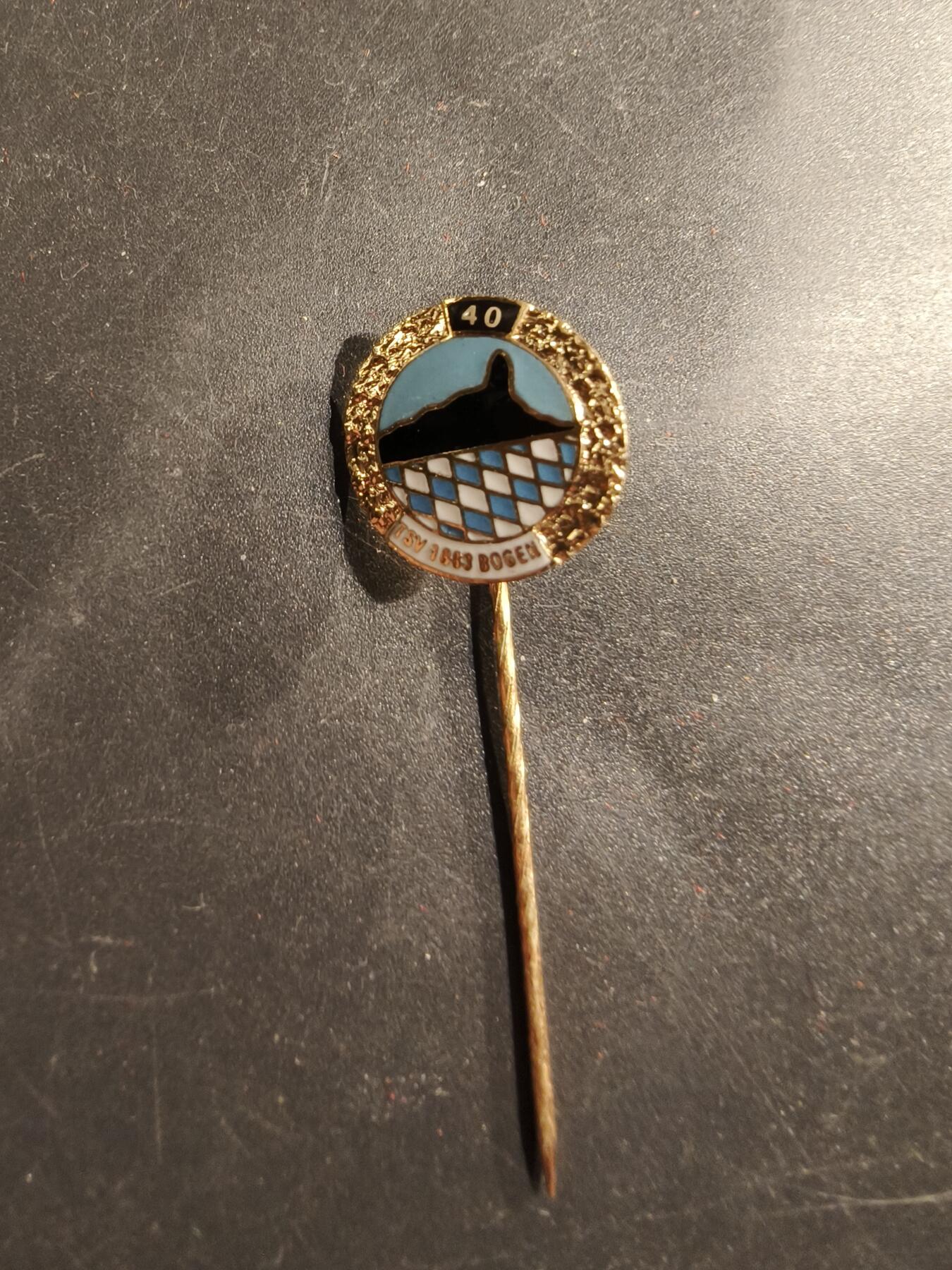 老王徽章第175期 德国无线电协会40年服务针插