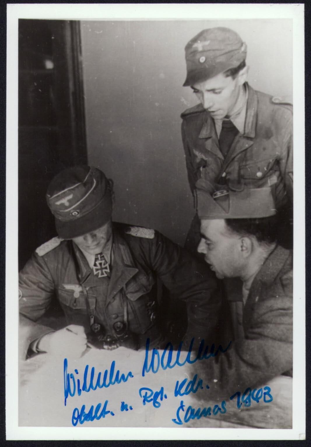 小驴勋章奖章收藏1月10日周六晚六点拍卖（珍爱和平，收藏战争，铭记历史，勿忘国耻，忠党爱国。有偿代拍，送拍规则在简介最后，参拍须阅读规则后再参拍，关系到运费包装发货时效真假辨别等关键信息，拍卖时不再发原图，看大图店主微信码在拍卖店铺介绍里）