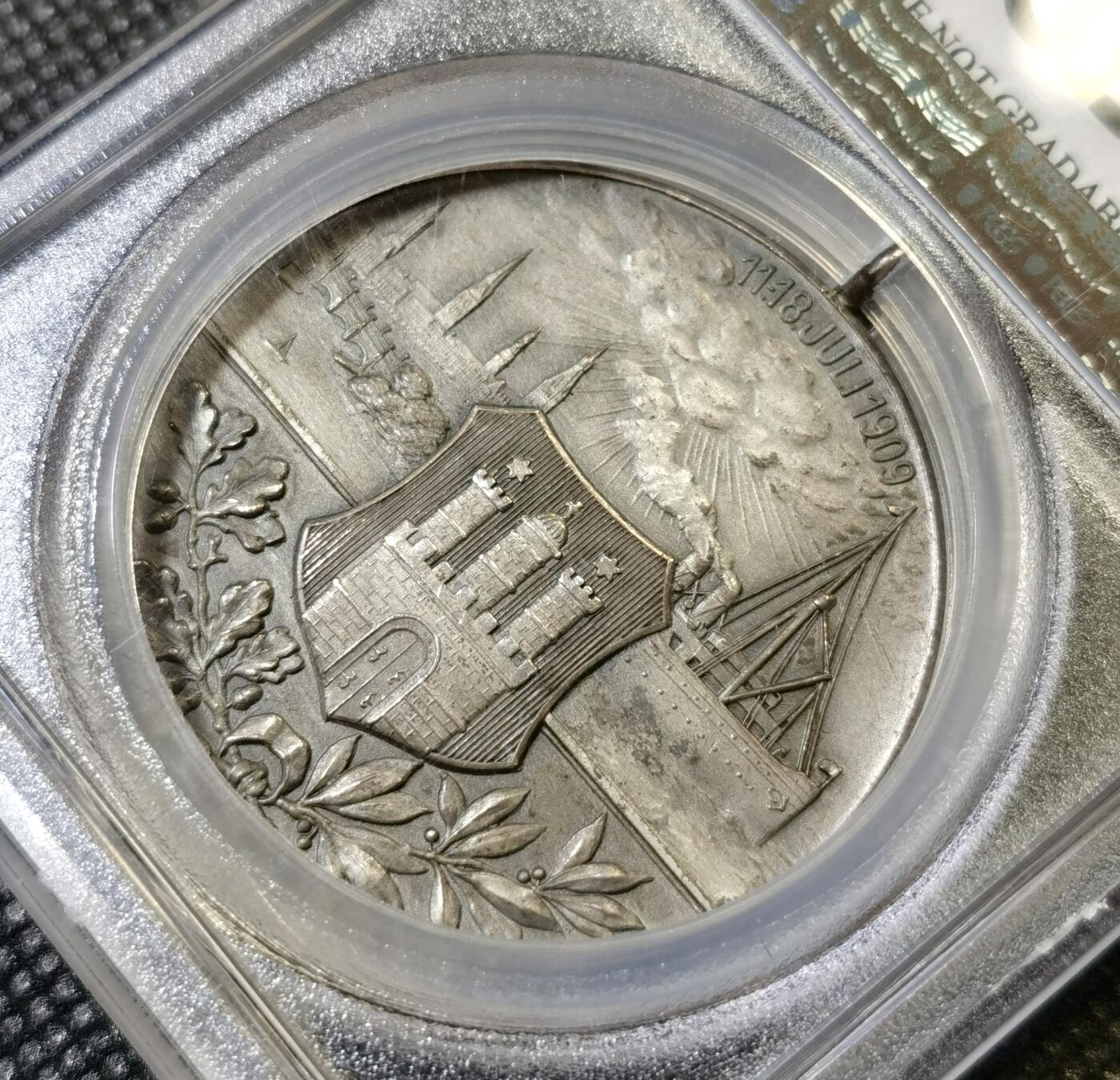 “甄选寰宇 · 臻藏岁华”新年精品场（直播拍卖）-甄臻铺-世界币章拍卖（第47期）送拍享返佣金等优惠多多