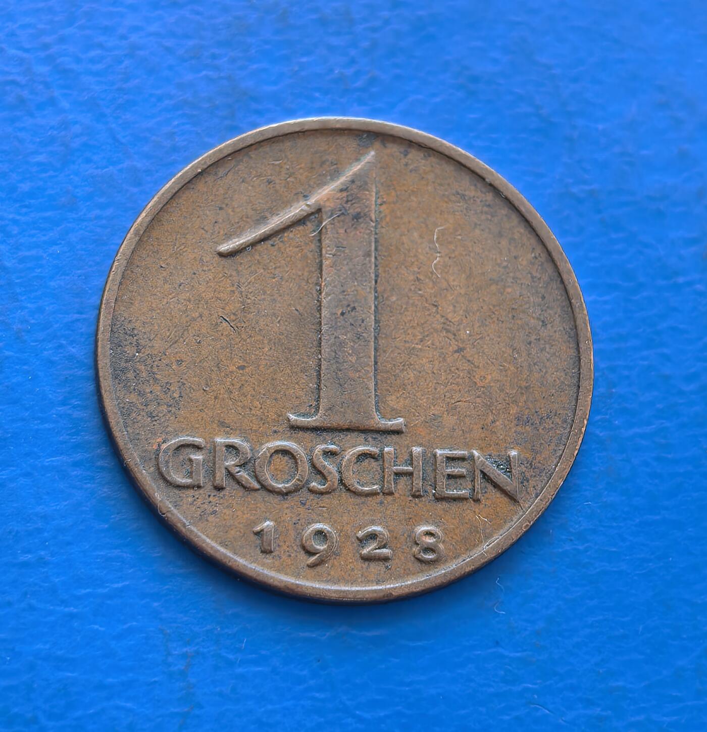 外国优质银币非洲美洲币，周六九点倒数截拍，满百包邮，持续收拍 奥地利 1928 年1 格罗申币，正面展国徽雄鹰 +“OESTERREICH” 标识，背面标币值与年份，铜质币承载战后奥地利货币文化，兼具国家符号与时代收藏特色。