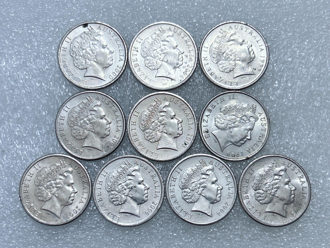 第一海外回流一元起拍收藏 散集专场  第288期 澳大利亚5分硬币 10枚 老年女王版 带光品