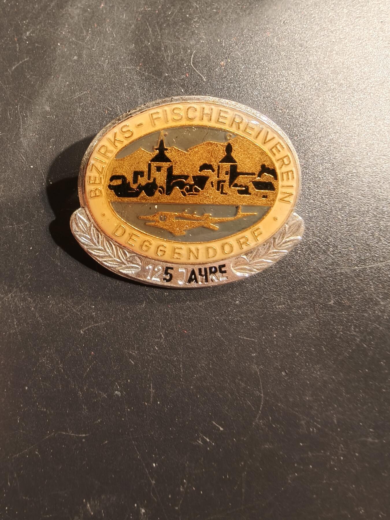 老王徽章第175期