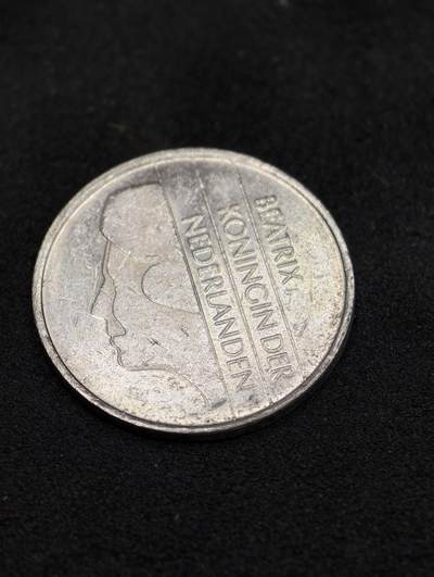 凯旋世界勋赏（第21期冬季大拍）（欢迎送拍）（对拍品有疑问请询问客服，不接受到手刀，出价默认拍品品相。请认真阅读拍卖规则！出价默认已认可！）（收到货请录制开箱视频，无视频概不处理问题。） - 荷兰1998年1盾