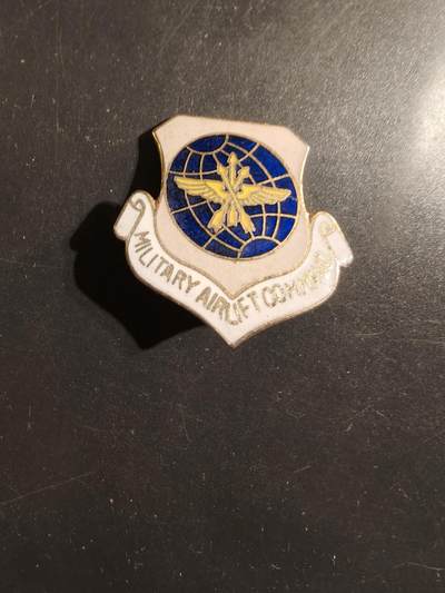 老王徽章第175期 - 美国空军军事空运司令部证章