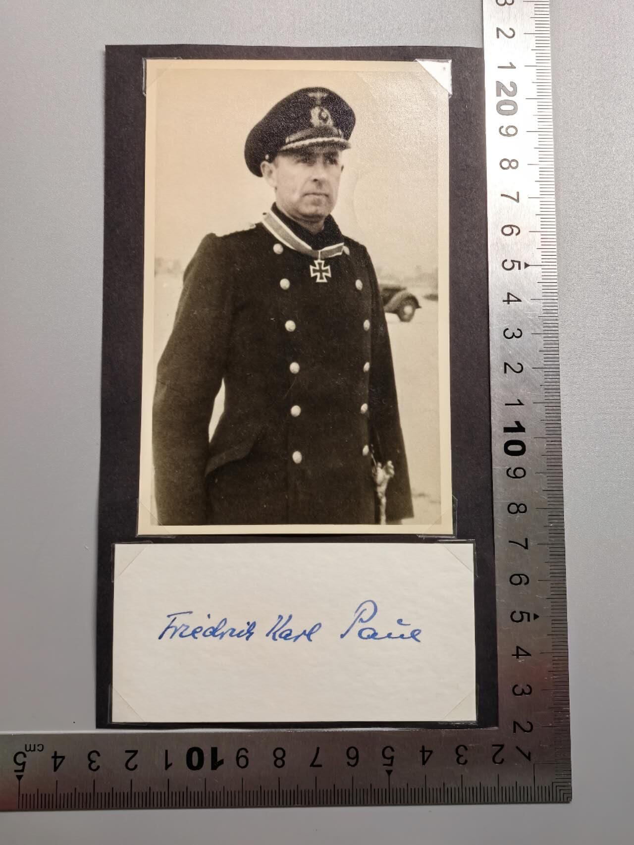 小驴勋章奖章收藏1月10日周六晚六点拍卖（珍爱和平，收藏战争，铭记历史，勿忘国耻，忠党爱国。有偿代拍，送拍规则在简介最后，参拍须阅读规则后再参拍，关系到运费包装发货时效真假辨别等关键信息，拍卖时不再发原图，看大图店主微信码在拍卖店铺介绍里）