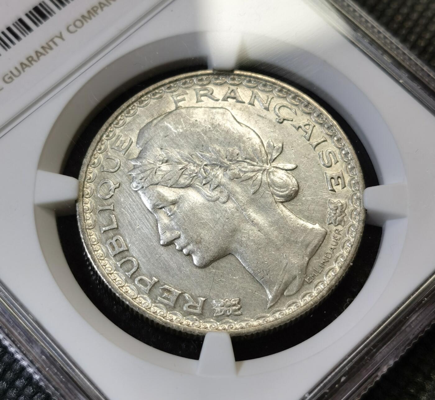 “甄选寰宇 · 臻藏岁华”新年精品场（直播拍卖）-甄臻铺-世界币章拍卖（第47期）送拍享返佣金等优惠多多