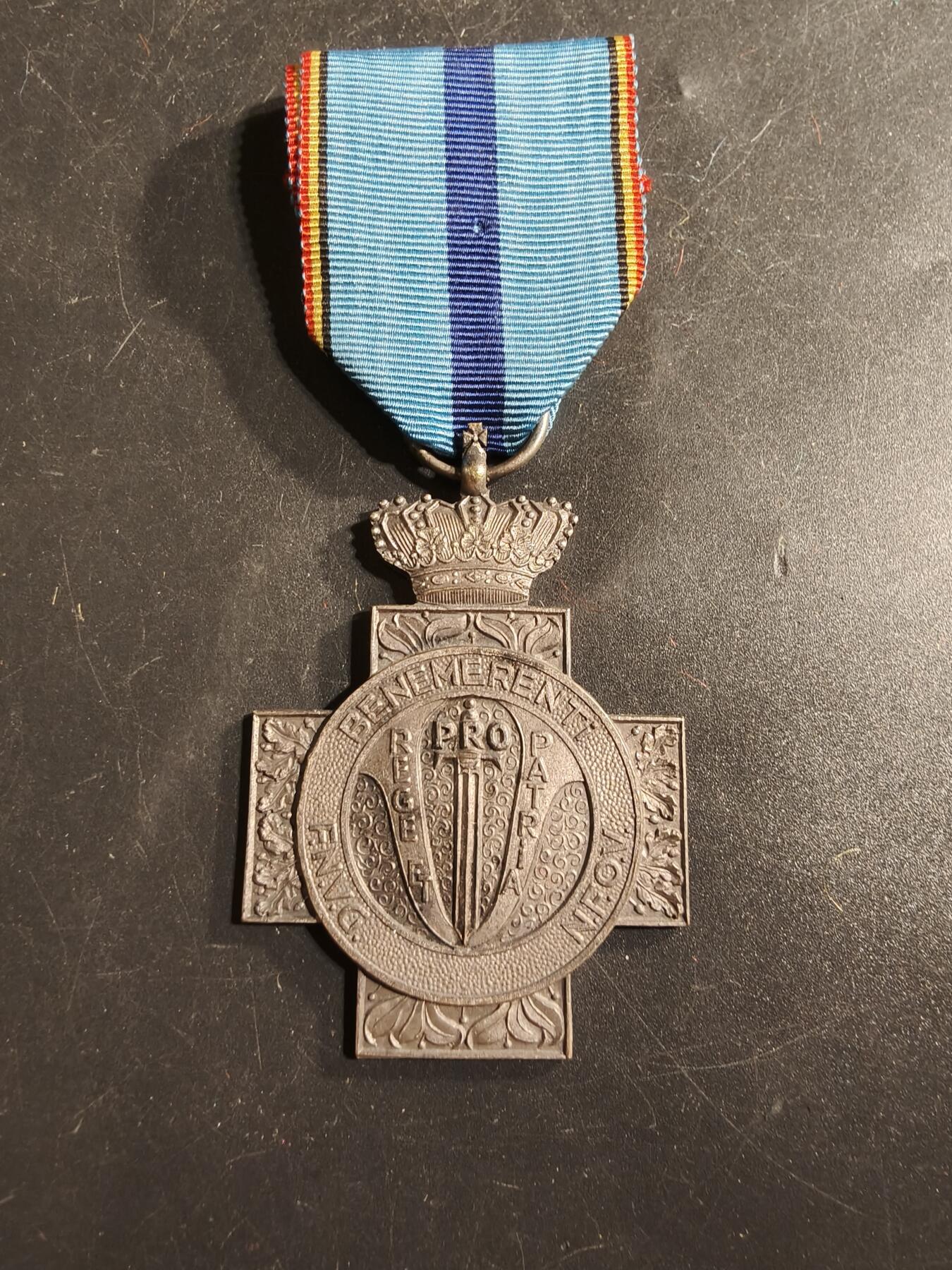 老王徽章第175期 比利时银级一战志愿者服役十字奖章