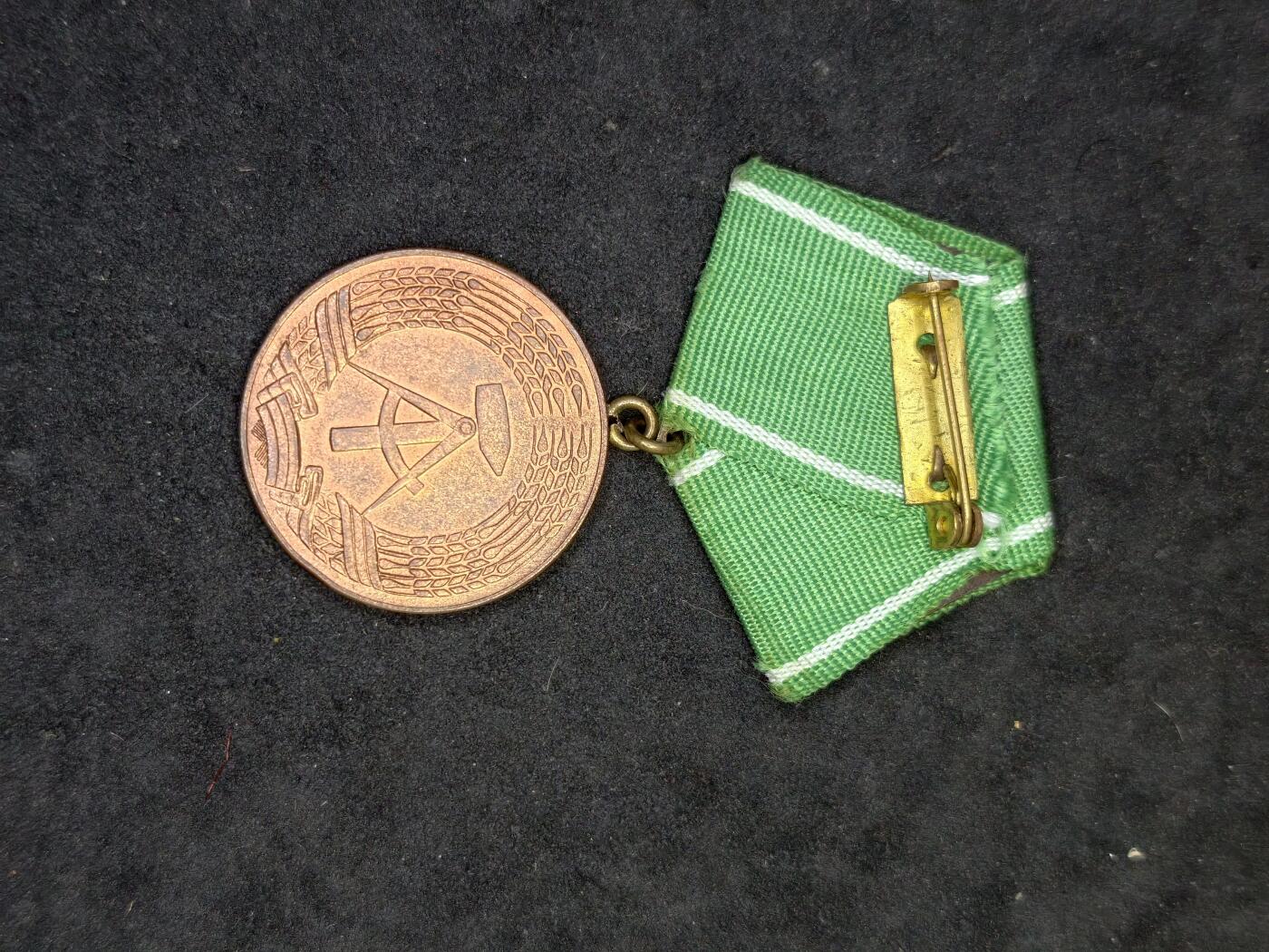 凯旋世界勋赏（第21期冬季大拍）（欢迎送拍）（对拍品有疑问请询问客服，不接受到手刀，出价默认拍品品相。请认真阅读拍卖规则！出价默认已认可！）（收到货请录制开箱视频，无视频概不处理问题。）