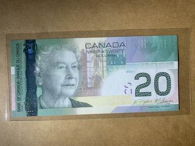 【礼羽收藏】🌏世界钱币拍卖第120期 - 【ELU1282068】全新UNC 2004年加拿大旅版20加元纸币 女王钞 无3457尾68 朦胧号