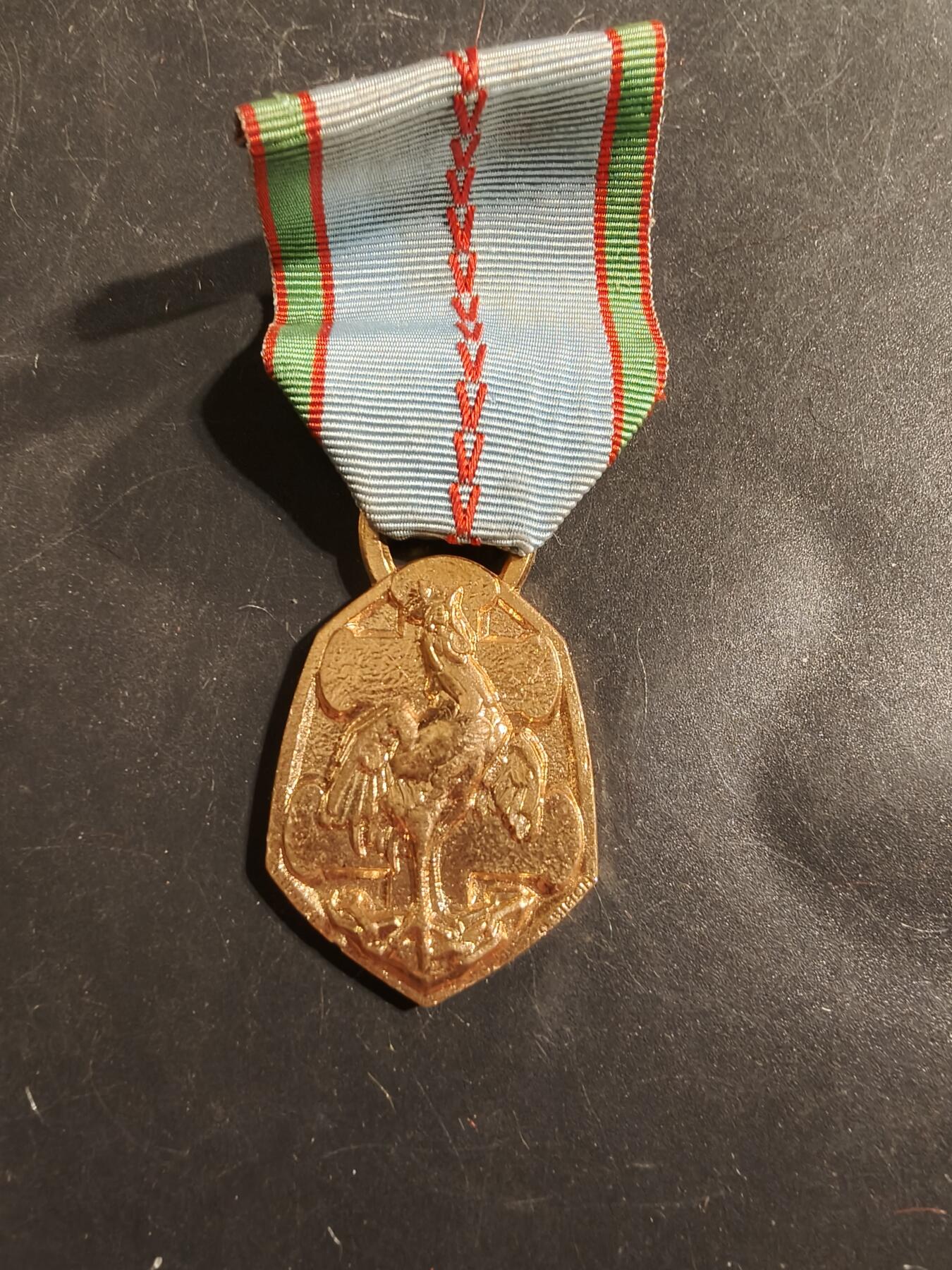 老王徽章第175期 法国二战纪念章