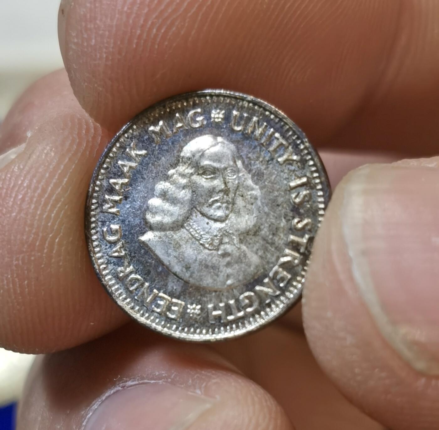 “甄选寰宇 · 臻藏岁华”新年精品场（直播拍卖）-甄臻铺-世界币章拍卖（第47期）送拍享返佣金等优惠多多