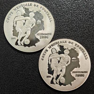 【德藏】世界币章拍卖第161期 - 2枚一组 2001年 多哥2006年德国第19届世界杯500法郎纪念银币 磨砂质感 直径约：29.6mm；重约：6.9g