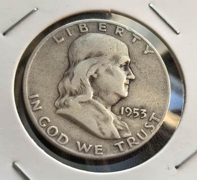 外国优质银币非洲美洲币，周六九点倒数截拍，满百包邮，持续收拍 - 美国1953 年富兰克林半元银币D版，正面是富兰克林头像配 “自由” 字样，背面是独立钟 + 小鹰饰，带 “合众为一” 格言，版式独特、是经典纪念币，收藏辨识度高。