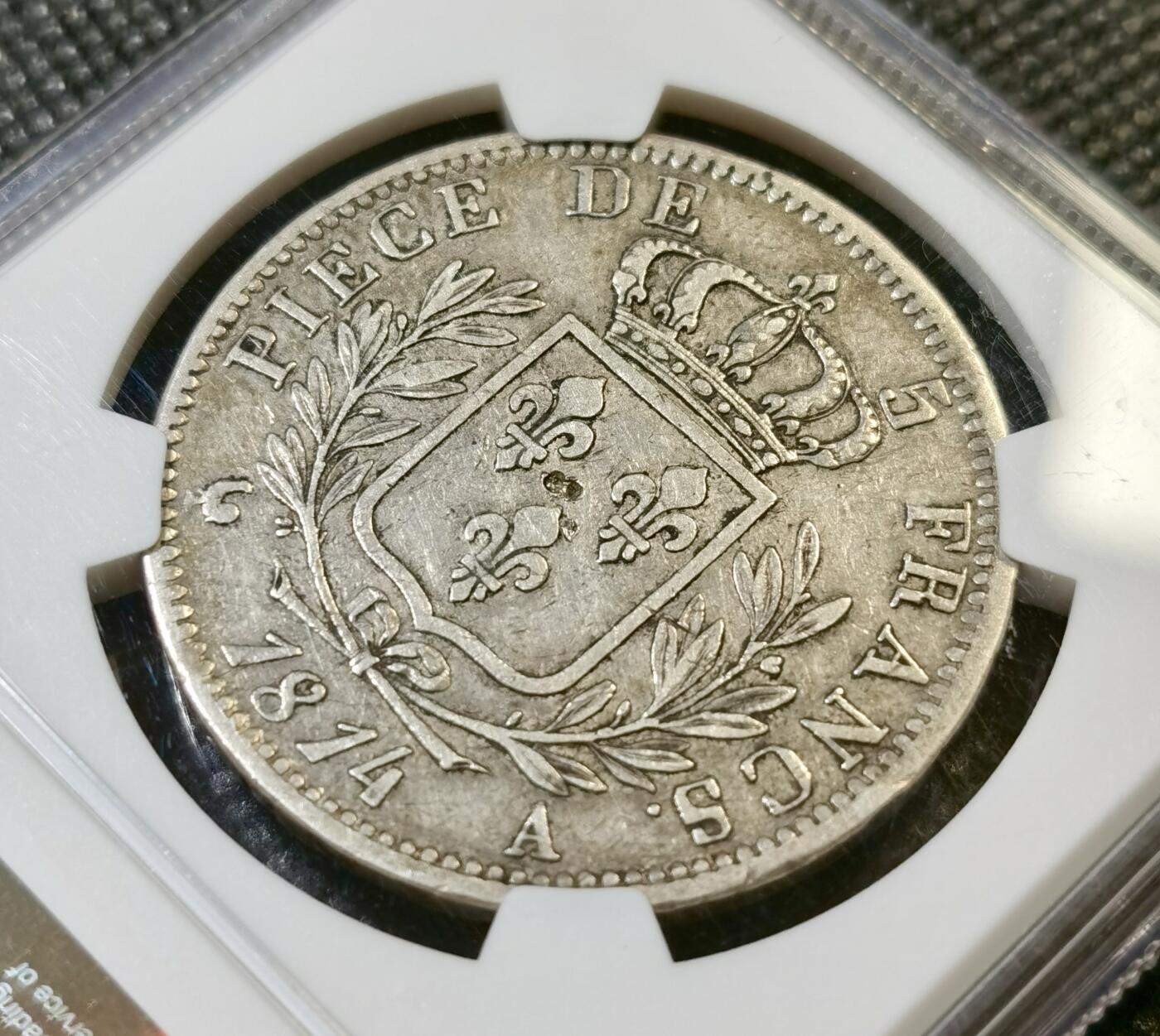 “甄选寰宇 · 臻藏岁华”新年精品场（直播拍卖）-甄臻铺-世界币章拍卖（第47期）送拍享返佣金等优惠多多