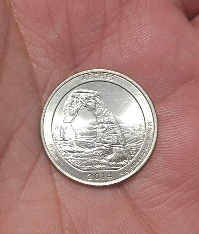 万国钱币第三场 - 美国近全新原光品拱门国家公园25美分纪念币