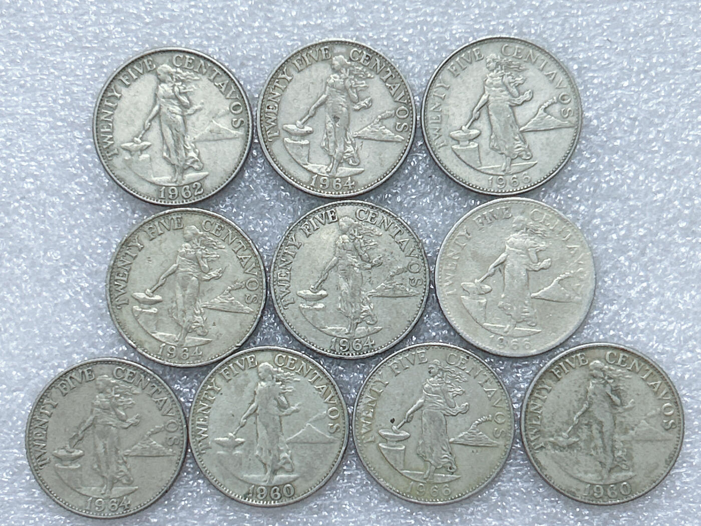 第一海外回流一元起拍收藏 散集专场  第289期 菲律宾60年代火山打铁女神25分硬币 10枚