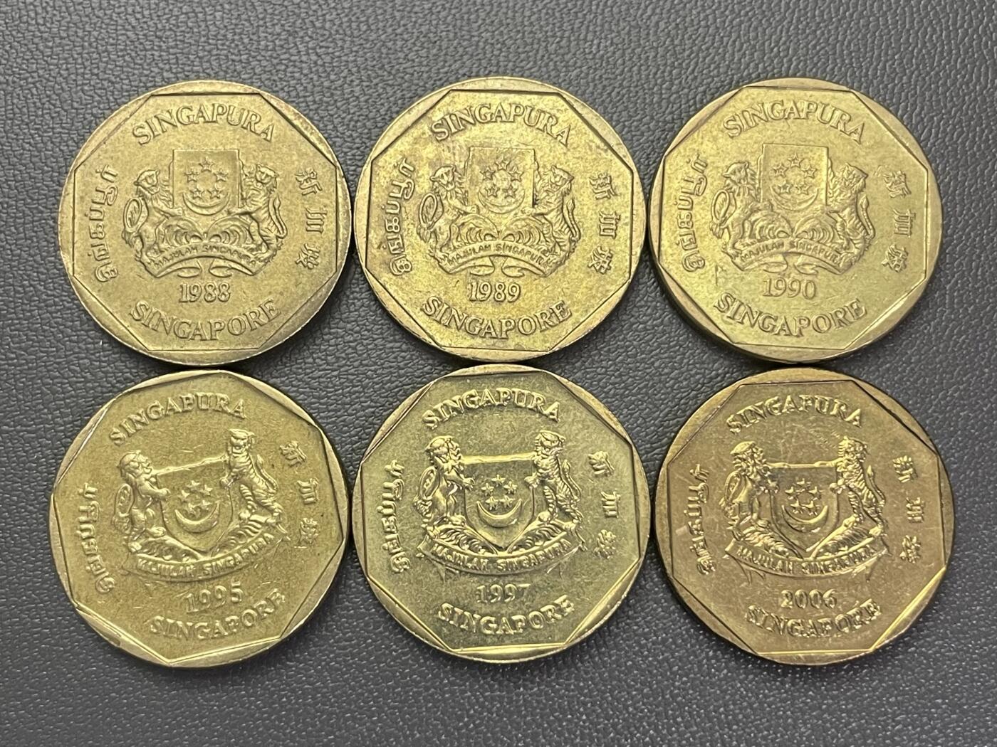 回流0110 新加坡不同年份1元6枚