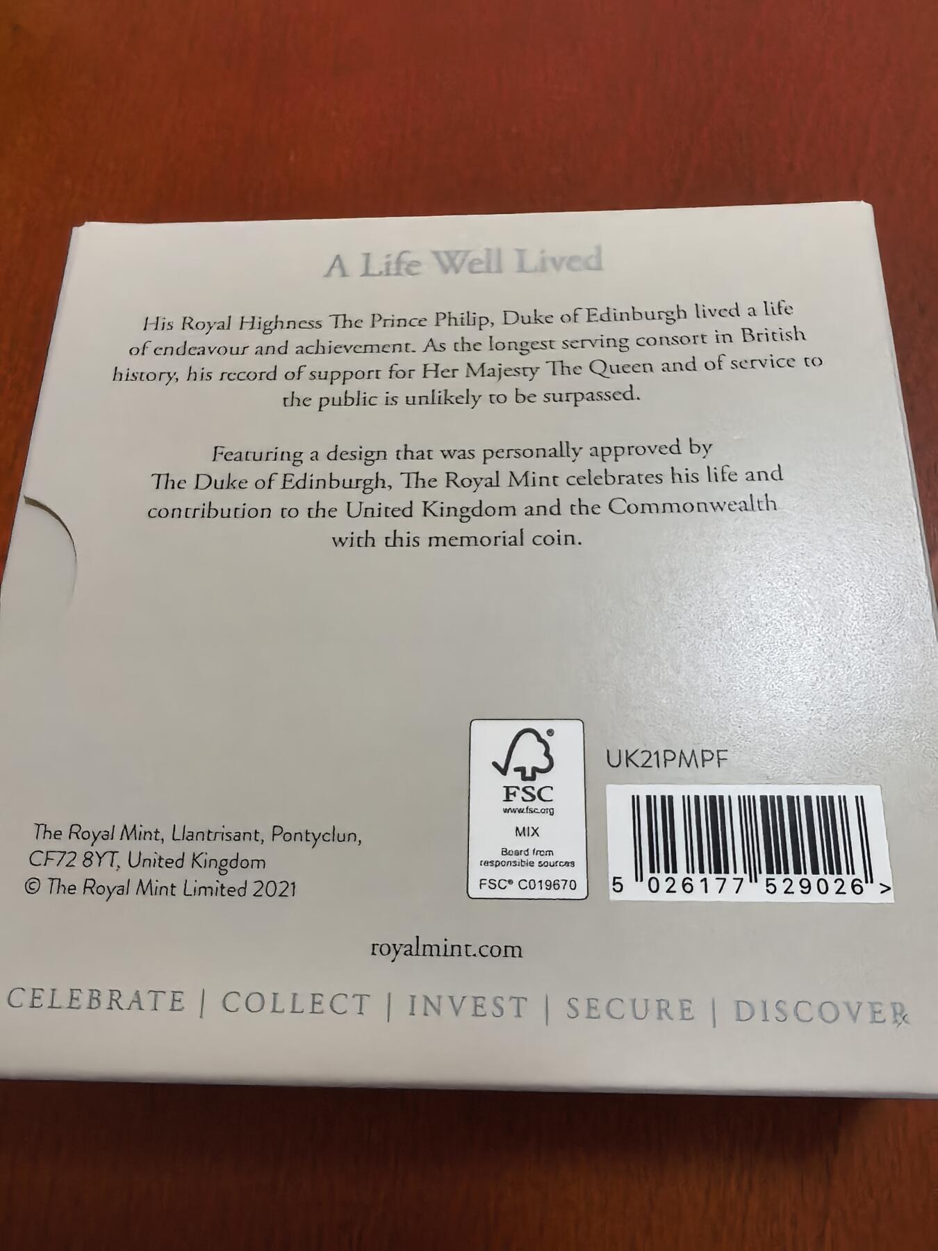 长老汇蛇年精选第九十三场拍卖 2021英国爱丁堡公爵菲利普亲王逝世5英镑精制加厚银币，56.56克925银，盒证全，1750枚