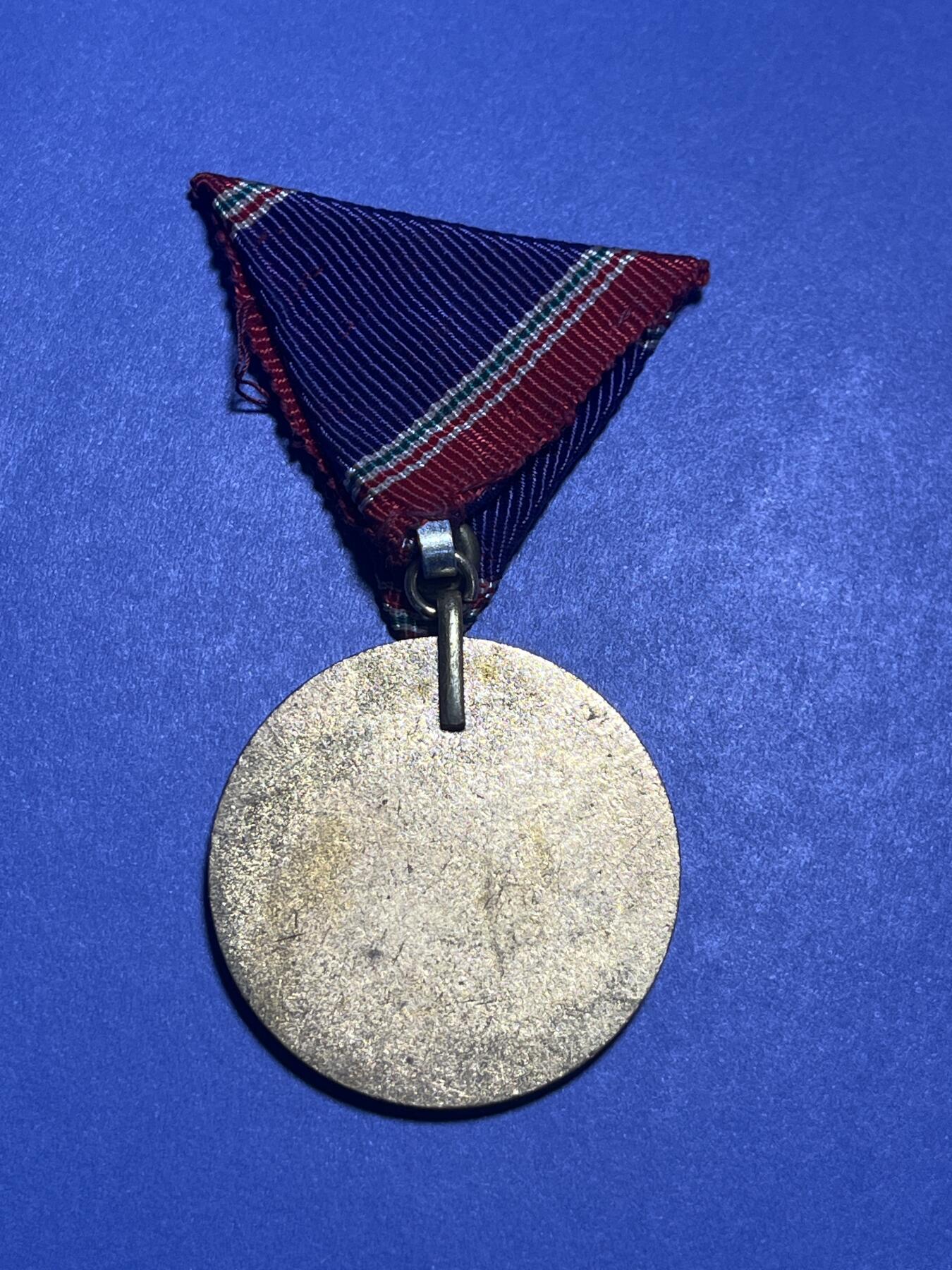 世界各国奖章纪念章徽章无底价拍卖