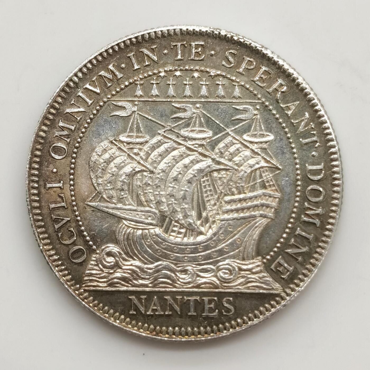 博洋堂世界钱币拍卖第156期（全场包邮） 19世纪末20世纪初法国南特商会银代币，背商业女神，近未流通品相，黄油转光