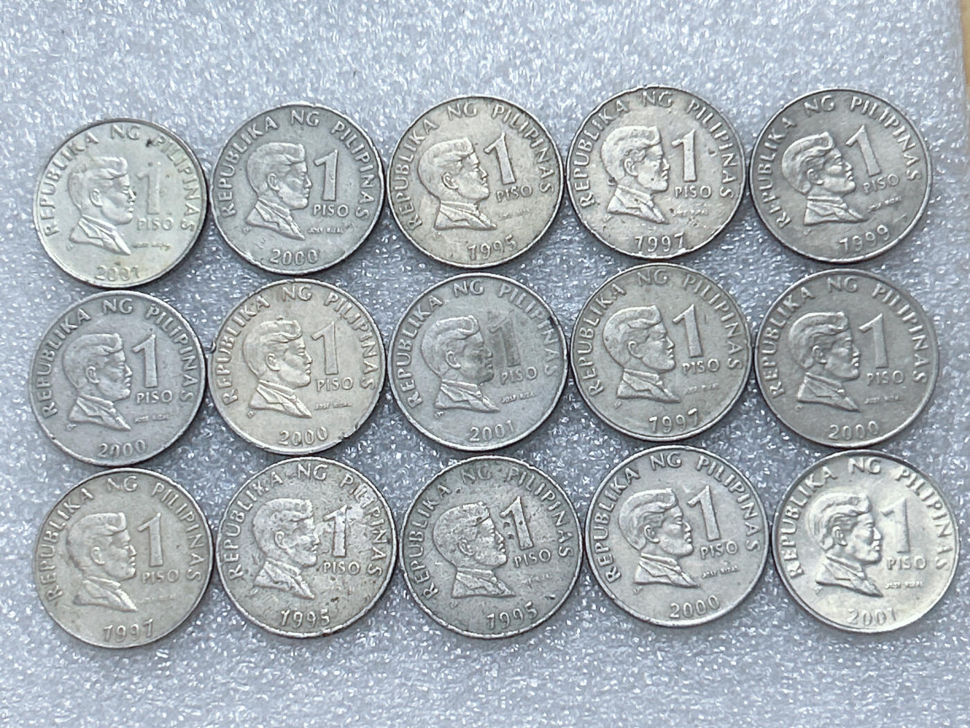 第一海外回流一元起拍收藏 散集专场  第289期 菲律宾1比索硬币 15枚
