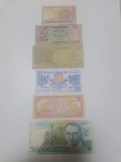 【20260113】非全新纸币和硬币第324场 - 外国6张纸币，有字迹