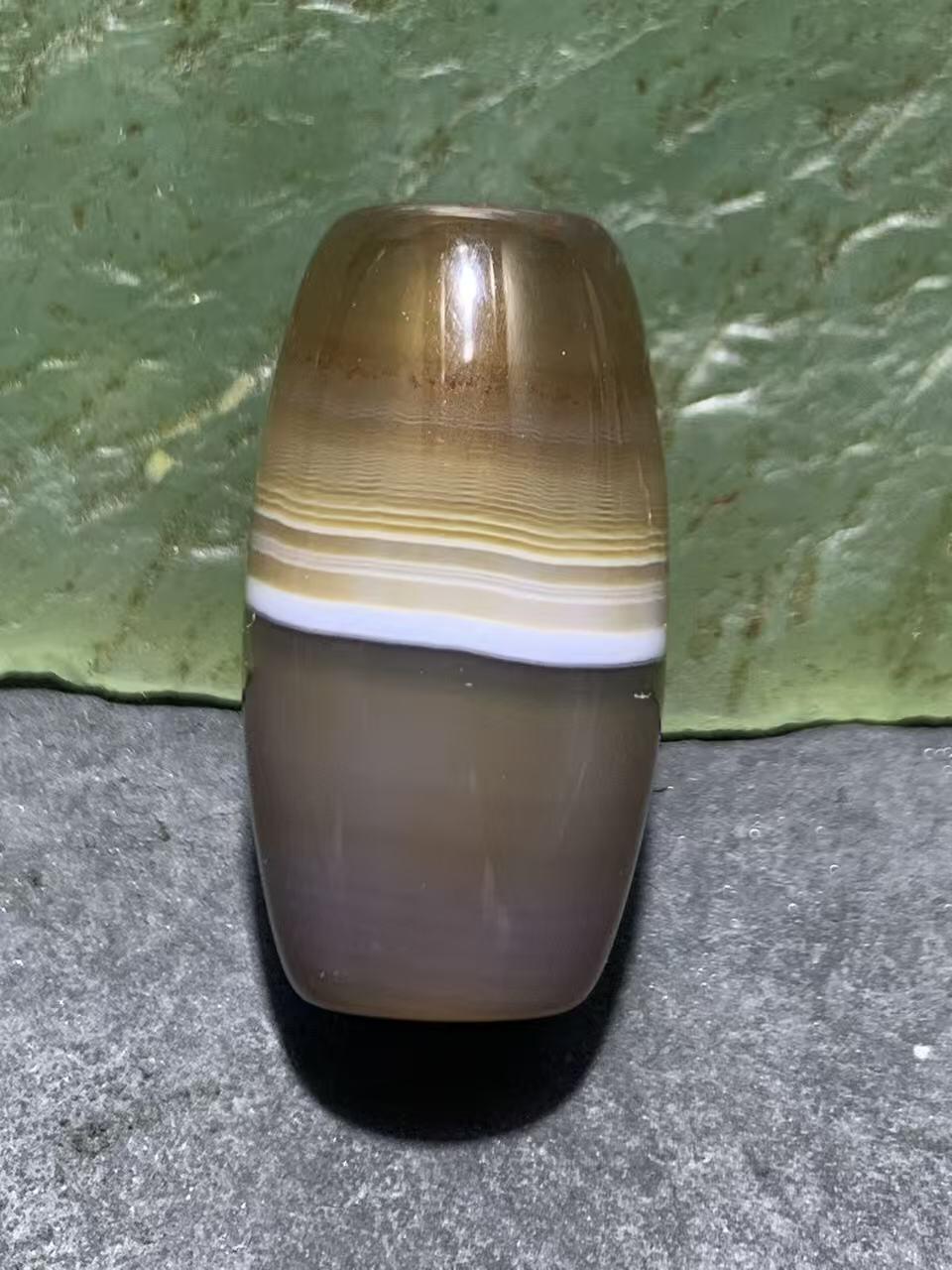 精美高玉化天地缠丝玛瑙桶珠一颗