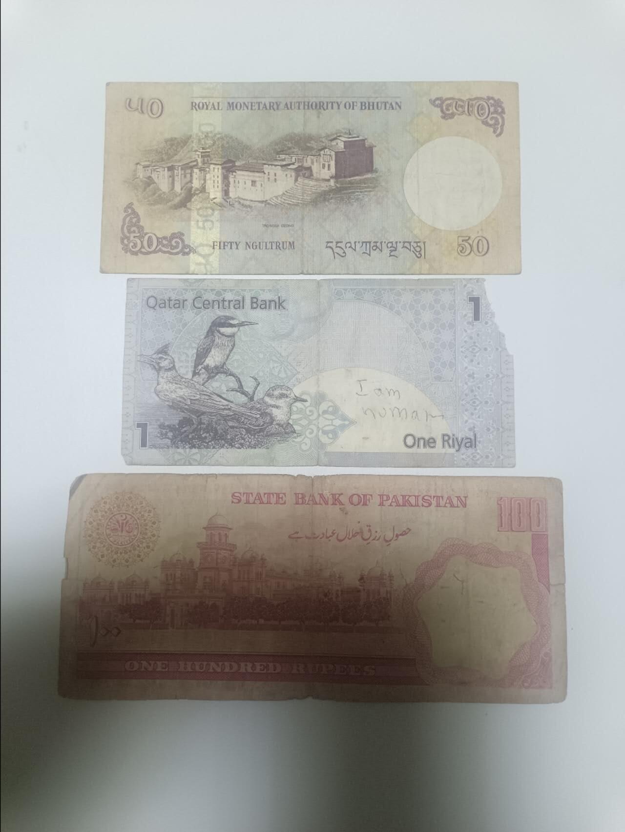 【20260113】非全新纸币和硬币第324场 亚洲国家3张纸币，有缺口和裂缝