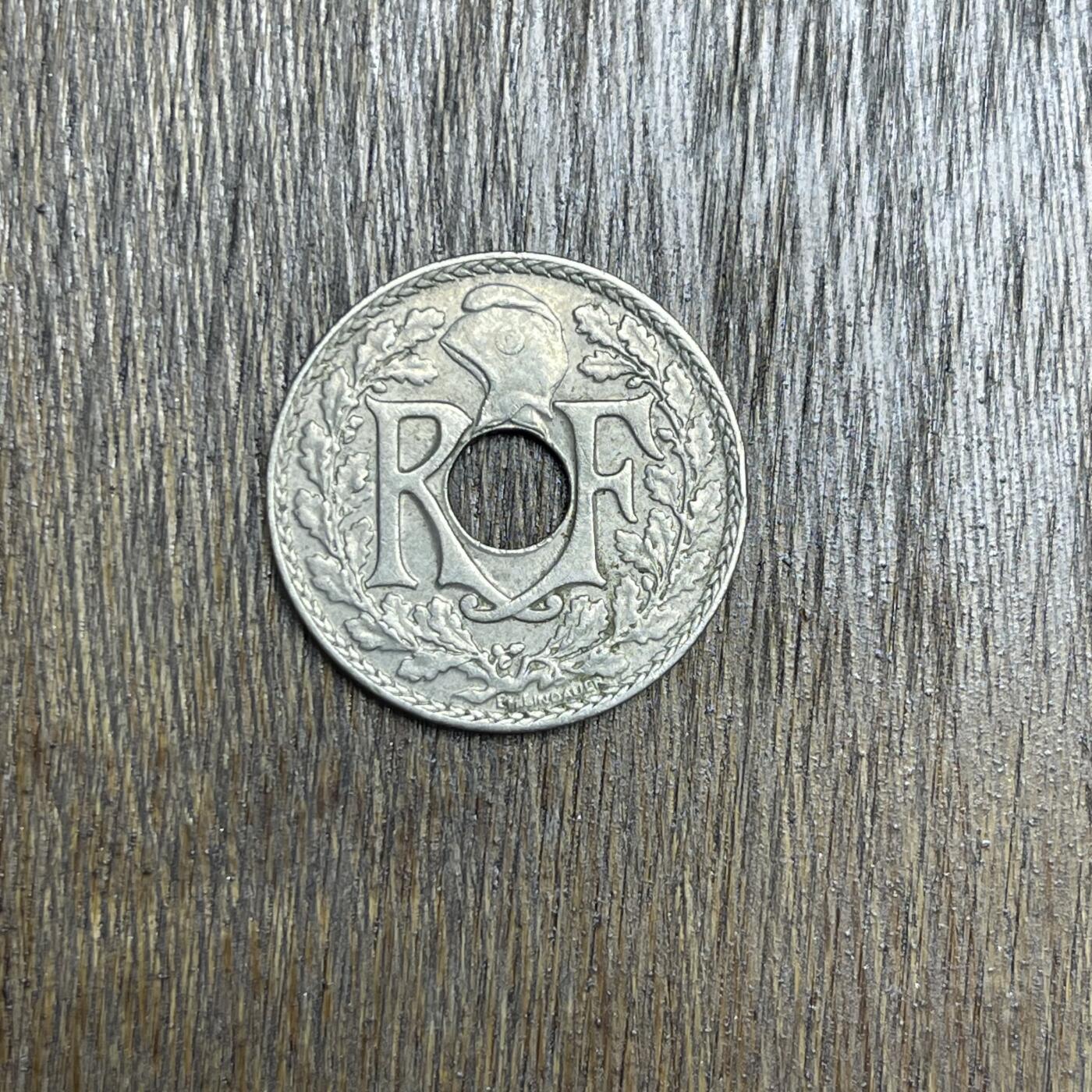 【铜匠收藏】★第137场★散币场。不寄存，30包邮。不满30元，支付5元运费。《接受代拍 代送NGC评级》 48【无寄存】1922 法国 10分 镍币